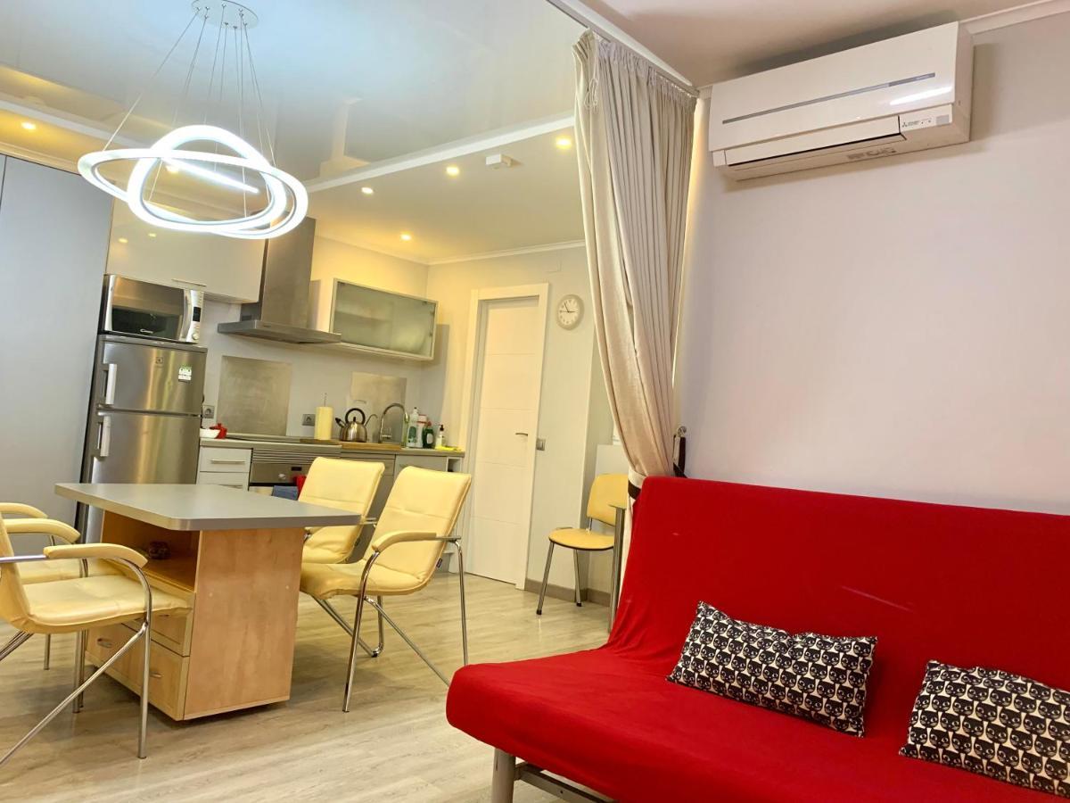 Camp Nou, Europa Fira - Modern Two-Bedroom Apartment With Heating L'Hospitalet de Llobregat Kültér fotó
