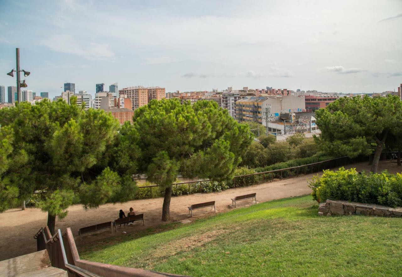Camp Nou, Europa Fira - Modern Two-Bedroom Apartment With Heating L'Hospitalet de Llobregat Kültér fotó